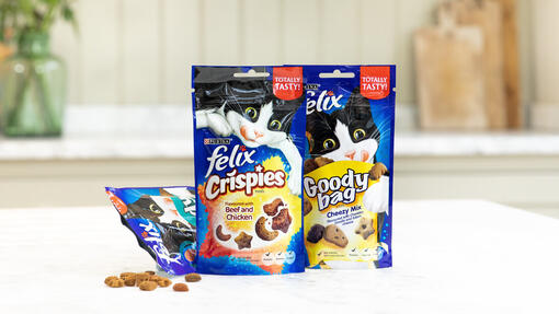 Cat food treats listing page